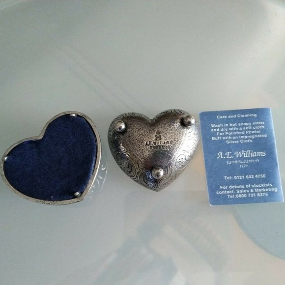A E Williams Pewter HEART PinCushion Made England - Picture 5 of 5